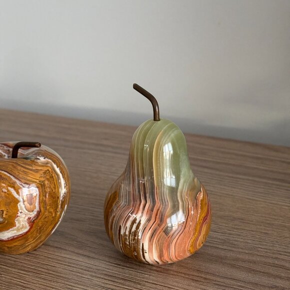 Vintage Green & Brown Onyx Apple And Pear Stone Paperweights Set - Picture 2 of 4